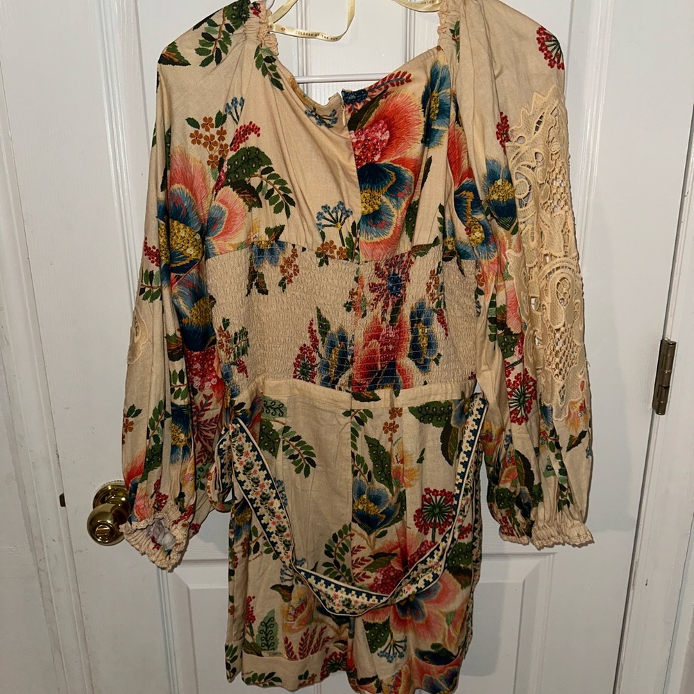 Farm Rio Sand Delicate Garden Lace Romper - Picture 3 of 3